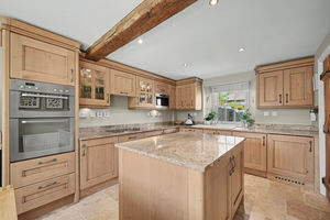 Open plan dining kitchen- click for photo gallery